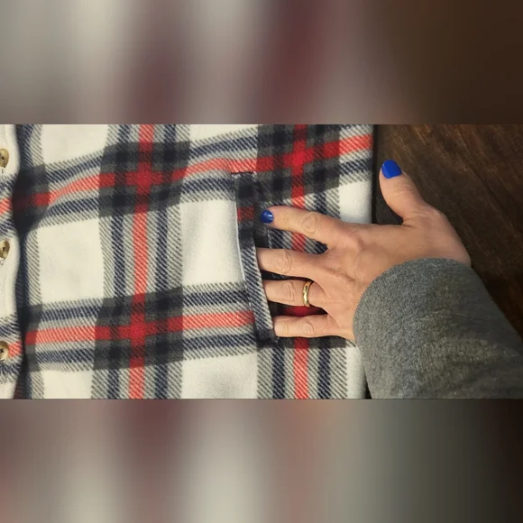 Sage Collective Red and Tan Shacket Size XL - Picture 7 of 9